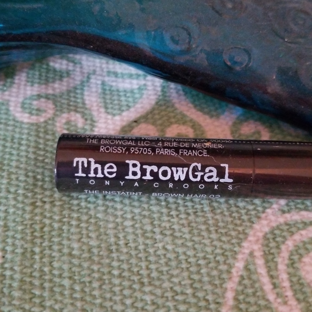 Brow gel